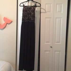 Black Prom dress